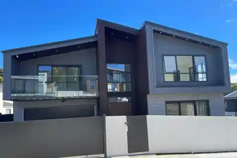 Brand New Home Blending Luxury and Practicality