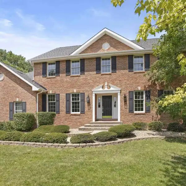 TIMELESS ELEGANCE IN SAND CREEK