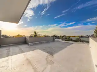 Finish a Sandhurst Masterpiece