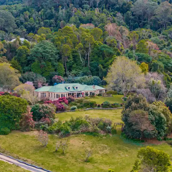 ROLLING HILLS WITH MULTIPLE COTTAGES AND SWEEPING OCEAN VIEWS