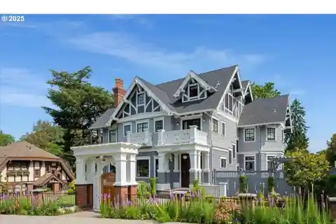 Modern Masterpiece | Portland Heights