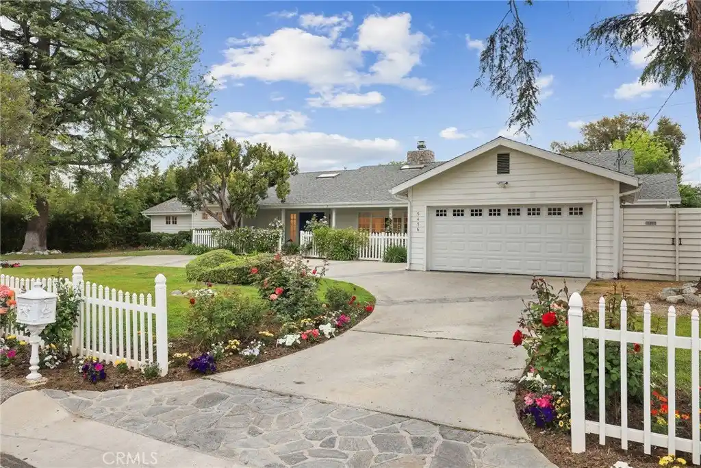 Rare Single-story Gem in Sought After Tarzana