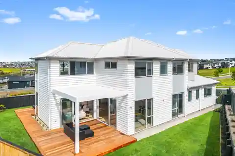 Truly Exceptional Residence in Exclusive Coastal Community