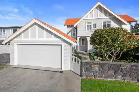 Historic Bayswater Icon with Timeless Elegance
