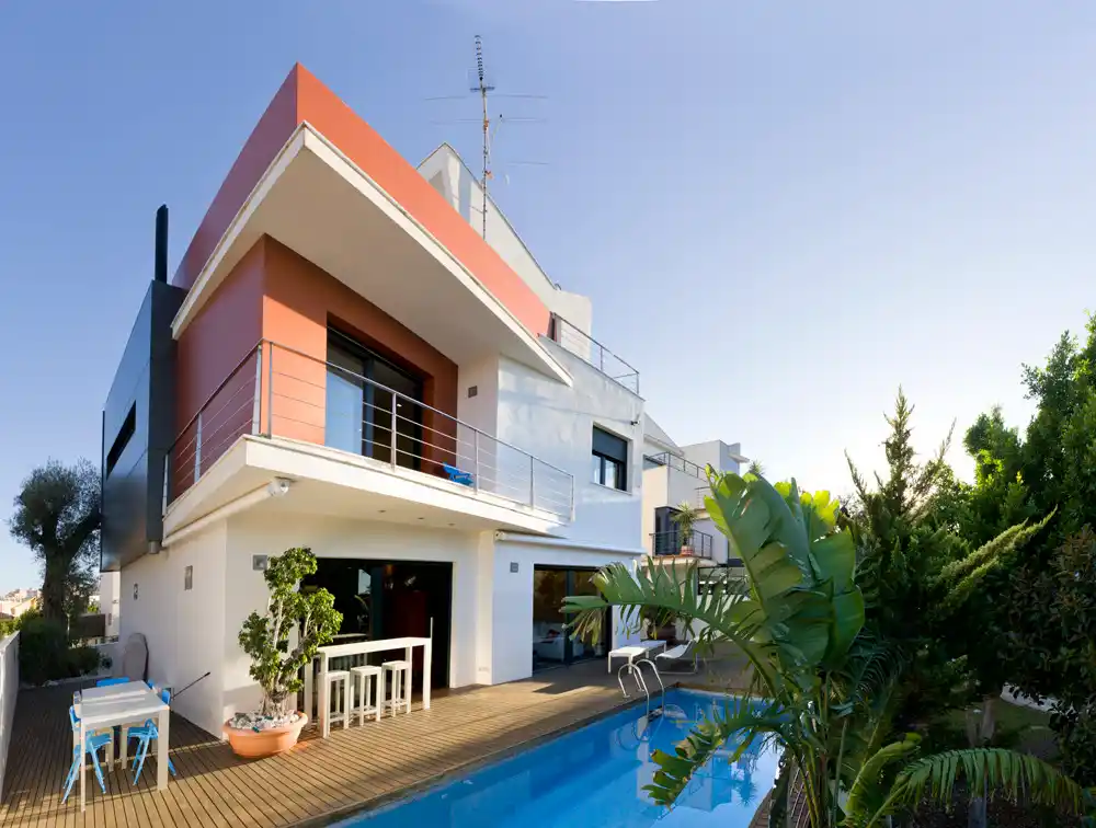 Unique Modern Architect-designed Villa
