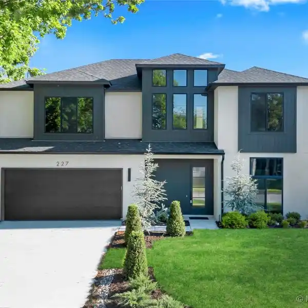 STUNNING MIDTOWN NEW CONSTRUCTION WITH LUXE FINISHES