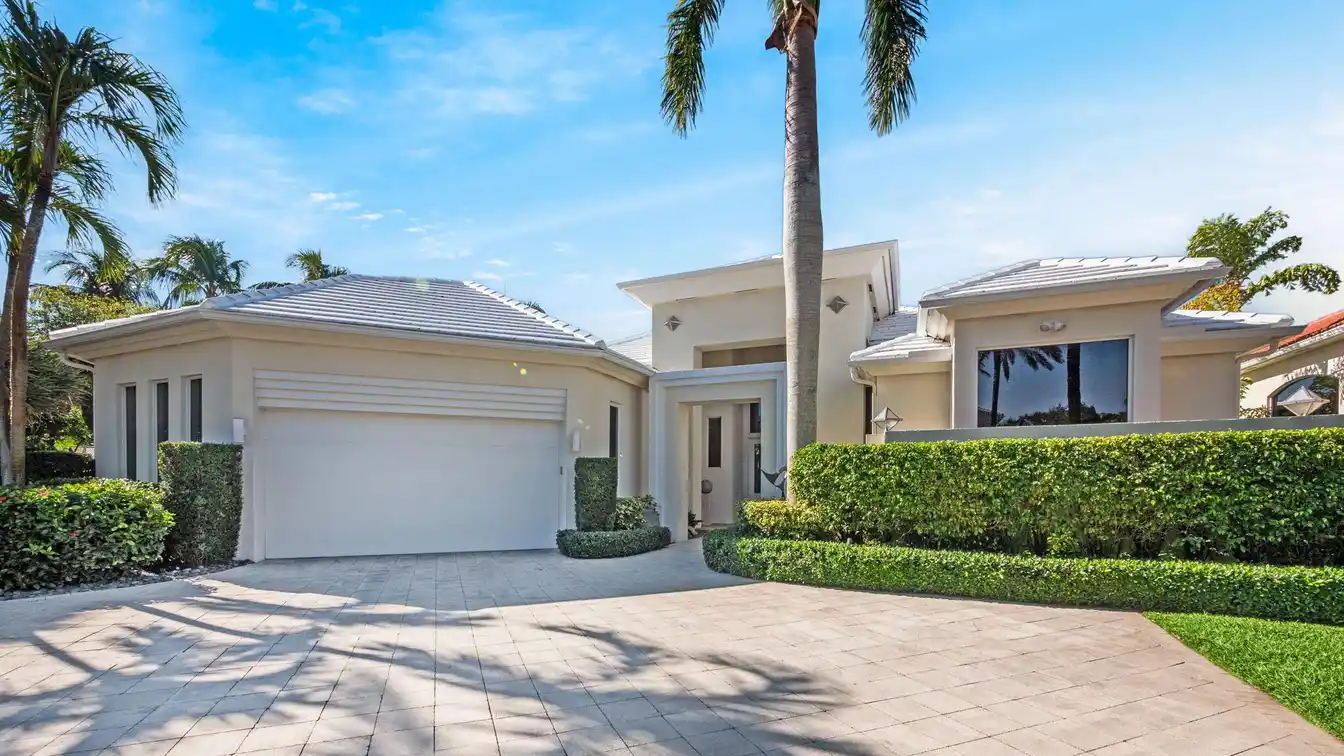 Exquisite Property with Superb Quality Throughout