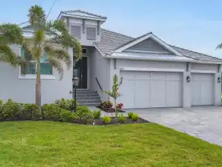 Beautiful One-story Home in Legends Bay