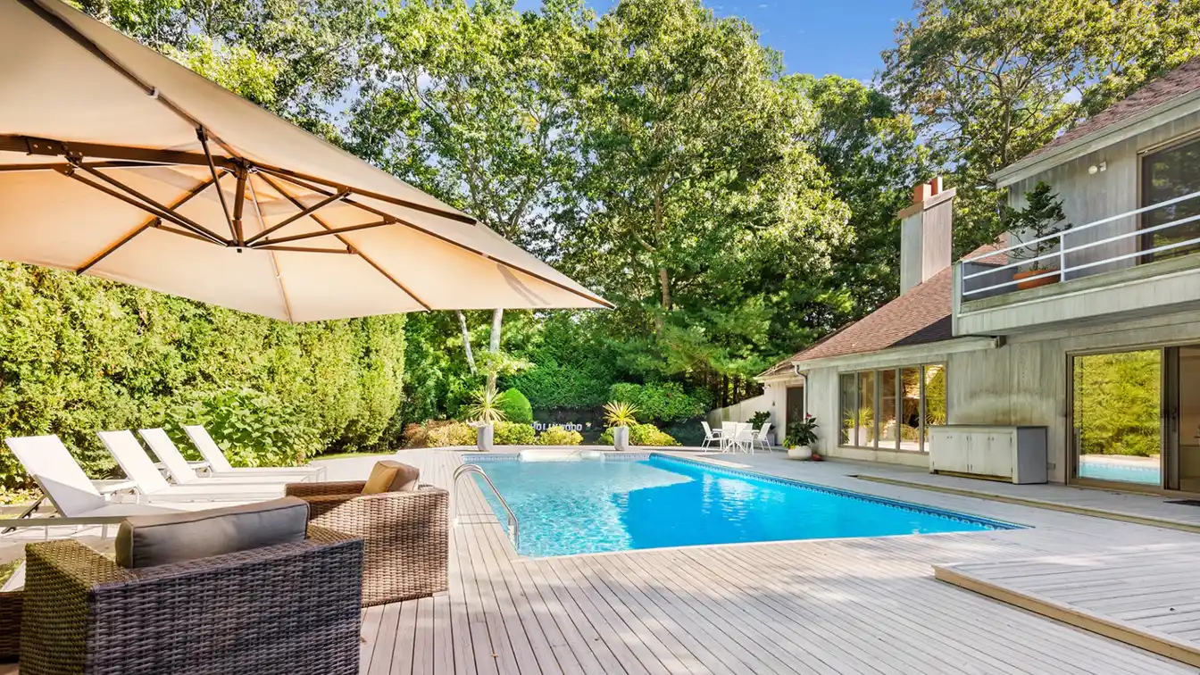 Hamptons Contemporary Home
