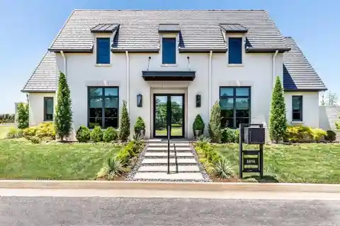 Modern Masterpiece Featuring Ultimate Entertainer’s Dream
