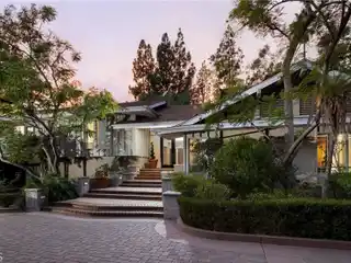 Gated Sanctuary Offering Endless Possibilities and Privacy