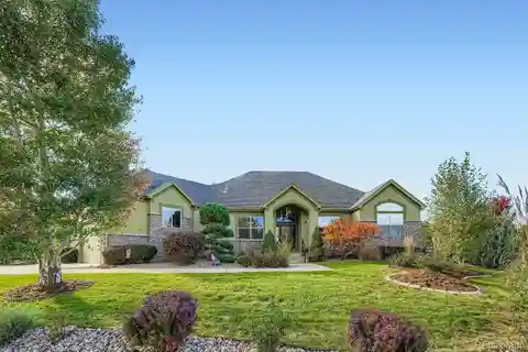 Modern Comfort Meets Timeless Design in Niwot