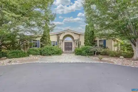 Stunning Tuscan Style Home Creating a Mediterranean Inspired Retreat