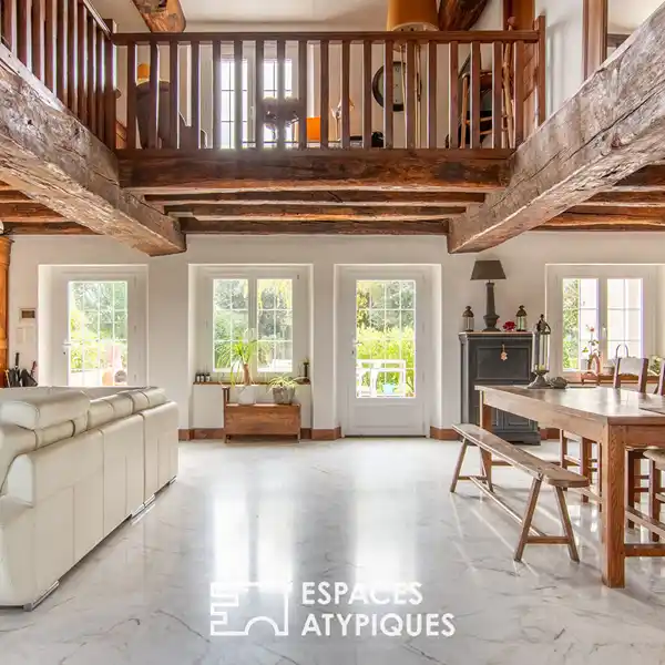 EXCEPTIONAL PROPERTY STEPS FROM THE OCEAN