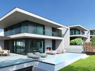 Elegant New Contemporary Villa