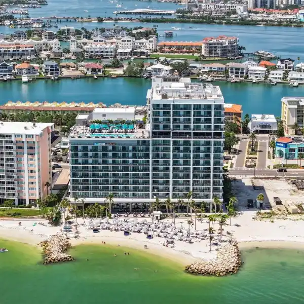 LUXURY CONDO WITH SWEEPING GULF VIEWS