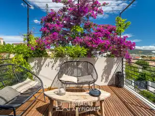 Contemporary House with Sea View