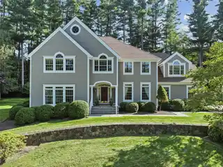 Gracious Home in in Michelle Estates