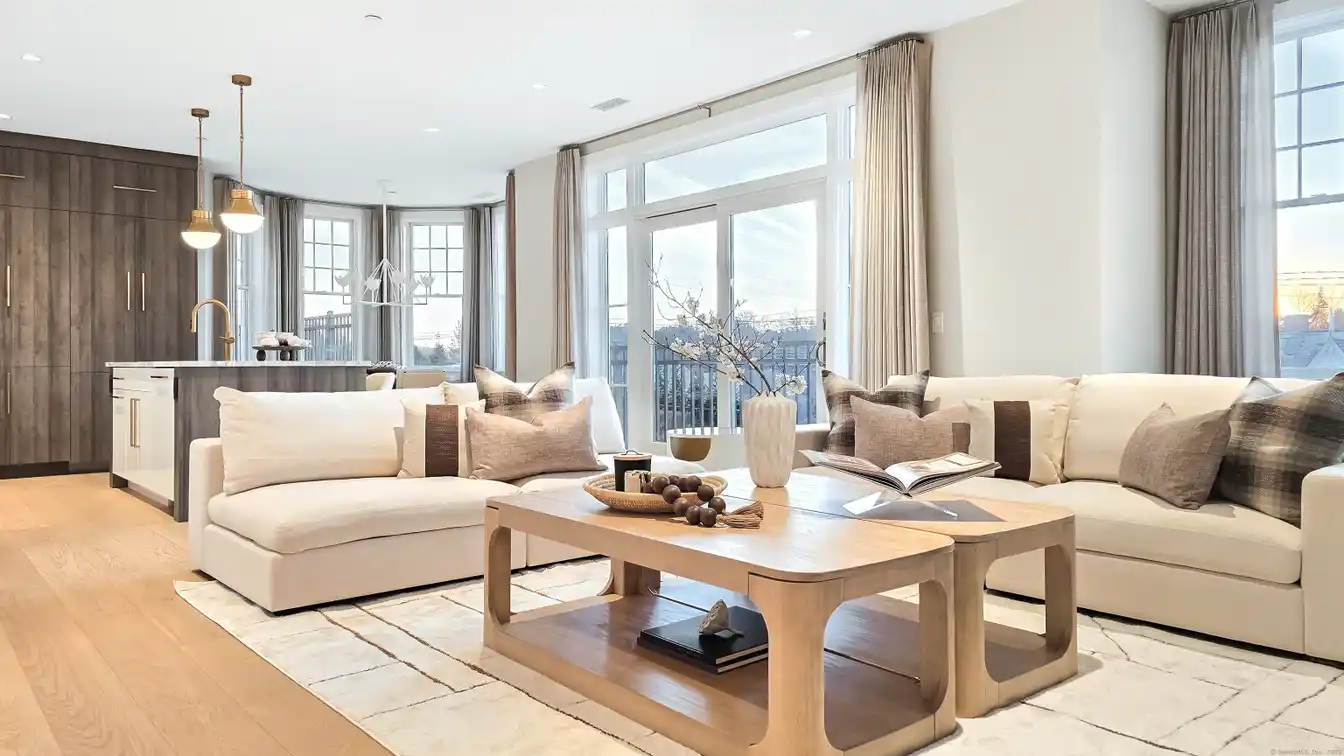 Sophisticated Three Bedroom Condo Gem