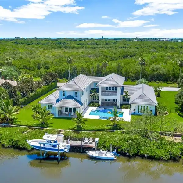 INTRACOASTAL ESTATE WITH PRIVATE DOCK AND COASTAL ELEGANCE