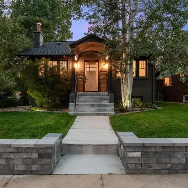 AUTHENTIC ARCHITECTURAL HERITAGE WITH MODERN UPGRADES