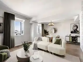 Peaceful Dual-Aspect Pied-à-Terre Gem