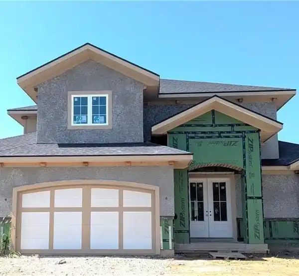 NEW CONSTRUCTION IN WILSHIRE HILLS
