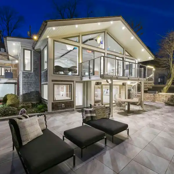 MANHATTAN MAJESTY RESIDENCE ON THE HUDSON RIVER