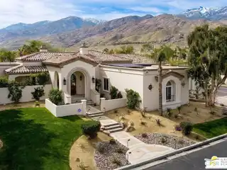 Sophisticated Luxury Villa