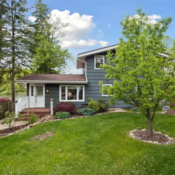 LAKEFRONT PARADISE WITH UNMATCHED SUNSET VIEWS