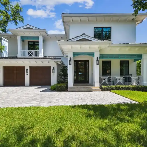 NEWER CUSTOM-BUILT TAMBAY HOME