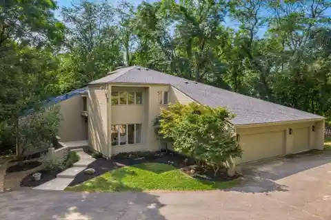 Private Westerville Estate with Modern Sophistication