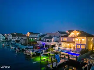 Ultimate Waterfront Perfection in Baywood