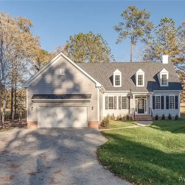 SPACIOUS ONE-LEVEL LIVING WITH SEASONAL WATER VIEWS