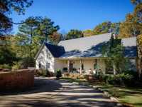 BEAUTIFULLY DESIGNED HOME IN OXFORD