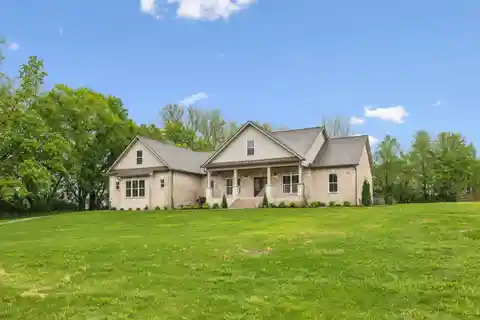 Discover Luxury Living in This Newly Constructed Home