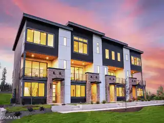 Exceptional Luxury Townhouse Living