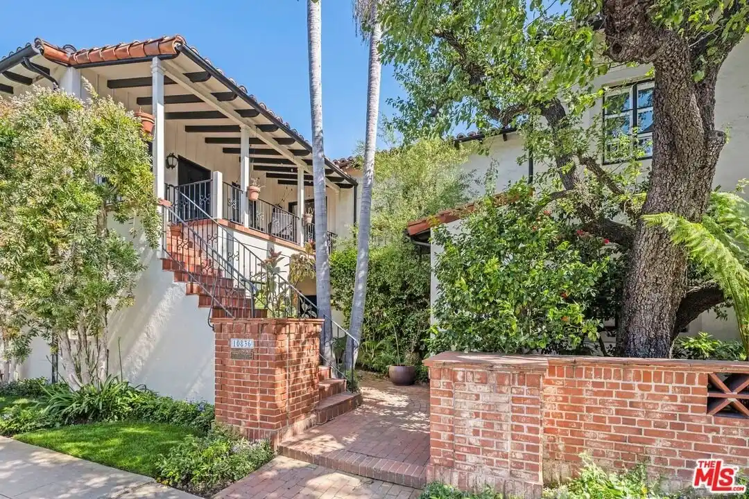 Beautifully Preserved Two-story Townhome