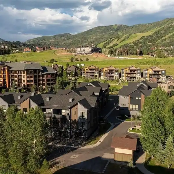 SPECTACULAR TOWNHOME IN EXCLUSIVE WILDHORSE MEADOWS