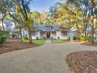 Bright and Open Contemporary Single-level