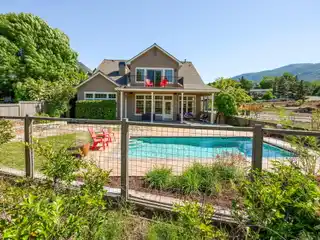 Gorgeous Home in Desirable Riverwalk Subdivision