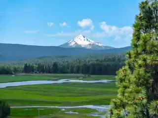 Incredible Mountain-View Ranch Home