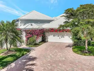 Magnificent Home Nestled in Villa Lantana