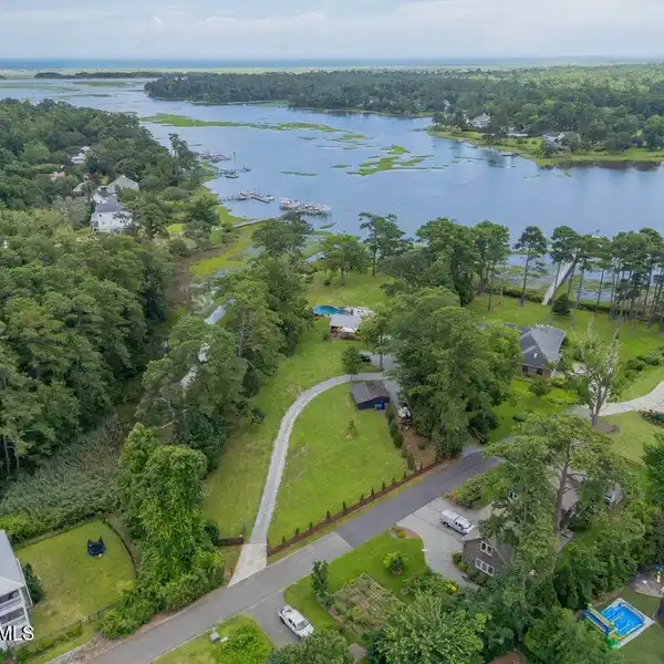 RARE TWO-ACRE ESTATE ON HEWLETTS CREEK