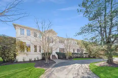 The Perfect Blend of Nature and Luxury