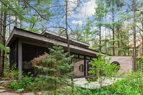 Modern Luxury Meets Nature's Embrace