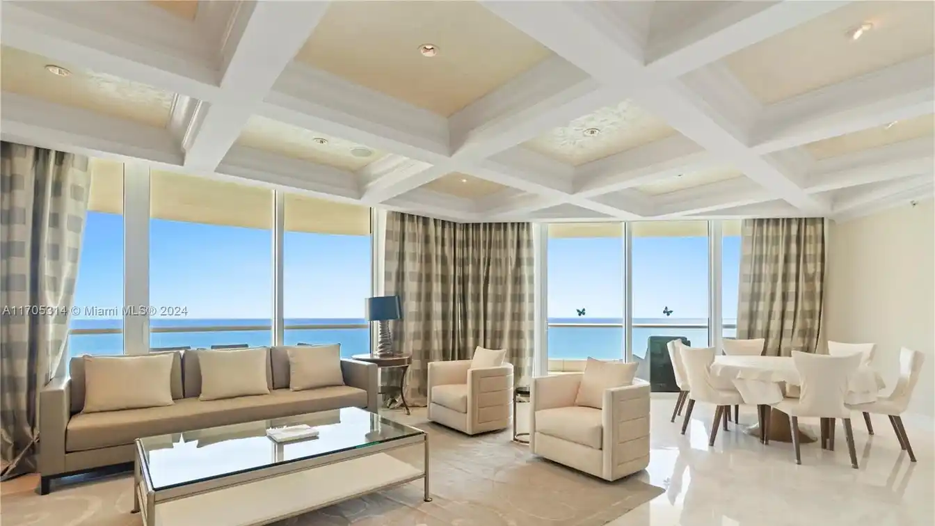 Stunning Three Bedroom in a Resort-style Community