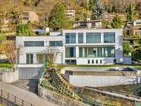 CONTEMPORARY LUXURY VILLA WITH SPECTACULAR VIEW
