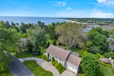 Multi-Generational Gem by Connecticut Shoreline