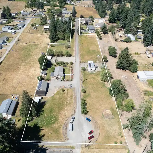 PEACEFUL DUAL-PARCELS RETREAT WITH ENDLESS POSSIBILITIES